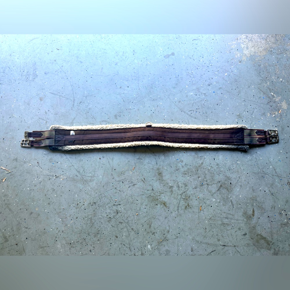 Dover Fleece Lined Girth